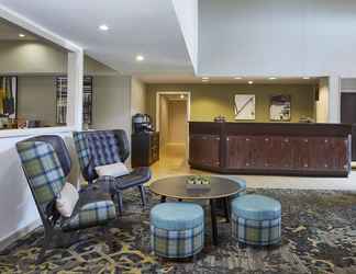 Lobby 2 Residence Inn by Marriott Atlanta Airport North/Virginia Ave