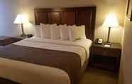 Kamar Tidur 5 Best Western Staunton Inn