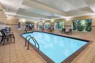 Swimming Pool Hilton Garden Inn Blacksburg University