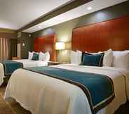 Bedroom 6 Best Western Premier Waterfront Hotel & Convention Center
