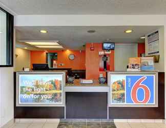 Lobi 2 Motel 6 York, PA