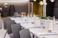 Ruangan Fungsional Best Western Plus Hotel Du Parc Chantilly