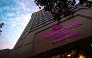 ภายนอกอาคาร 3 Crowne Plaza Hotel Shanghai, an IHG Hotel