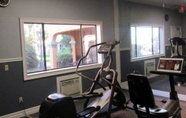 Fitness Center 6 Quality Inn Santa Nella on I-5