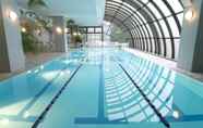 Swimming Pool 4 Hotel Nikko Fukuoka