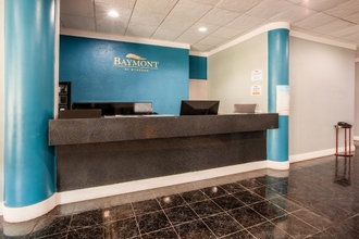 Lobby 4 Baymont by Wyndham Northwood