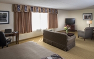 Bedroom 2 Best Western Plus Knoxville Cedar Bluff