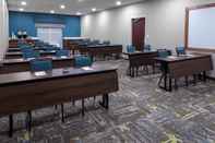 Dewan Majlis Hampton Inn by Hilton Concord/Bow