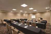 Functional Hall Radisson Hotel Lenexa Overland Park