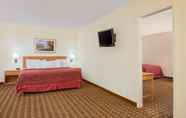 Kamar Tidur 4 Days Inn by Wyndham Fremont