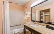 Toilet Kamar 4 Quality Inn