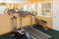 Fitness Center Days Inn by Wyndham Farmer City