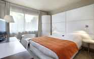 Bedroom 2 Mercure Brive