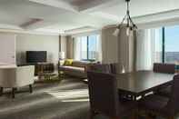 Common Space Falls Church Marriott Fairview Park