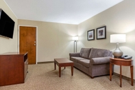 Common Space Comfort Inn & Suites Clemson - University Area