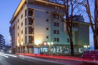 Exterior ibis Thonon Centre Hotel