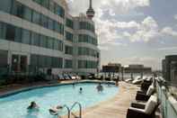 Kolam Renang Hyatt Regency Toronto