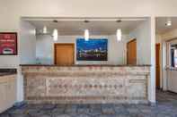 Lobby Econo Lodge Portland Airport