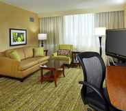 Common Space 3 West Des Moines Marriott