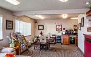 ล็อบบี้ 5 Econo Lodge Southeast Milwaukie/Portland