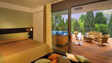Bedroom 4 Du Lac et Du Parc Grand Resort