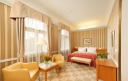 Bilik Tidur 6 Hotel Paris Prague