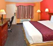 Bilik Tidur 6 Americas Best Value Inn Smithtown Long Island