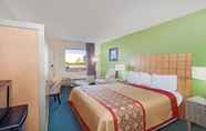 Bedroom 7 Days Inn by Wyndham Greeneville