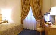 Bilik Tidur 3 Grand Hotel Rimini