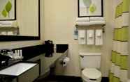 In-room Bathroom 4 Fairfield Inn By Marriott Kennewick
