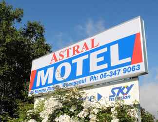 ภายนอกอาคาร 2 Astral Motel