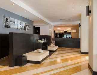 Lobby 2 NH Trieste