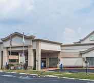 Luar Bangunan 2 Wyndham Garden Manassas