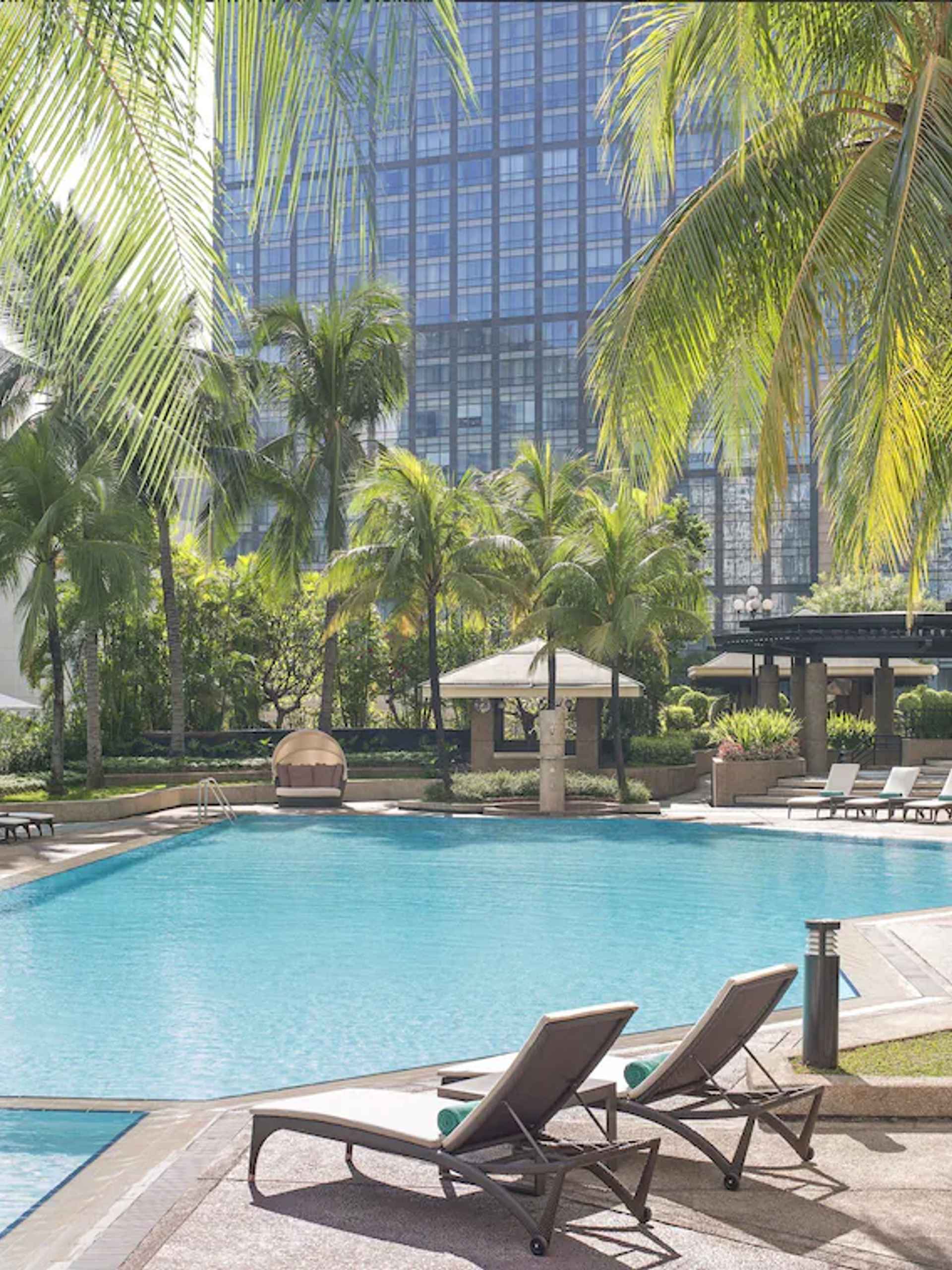 Swimming Pool New World Makati Hotel