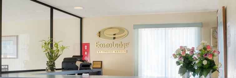 Lobi Econo Lodge Emporia