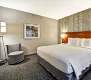 ห้องนอน 2 Courtyard by Marriott Dallas Medical/Market Center