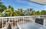 Bedroom 4 Agincourt Beachfront Apartments