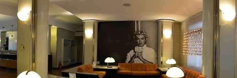 Lobi Hotel Milano