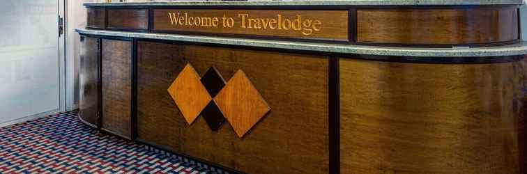 Lobby Travelodge by Wyndham Cape Cod Area