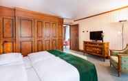 Kamar Tidur 4 Best Western Premier Grand Hotel Russischer Hof