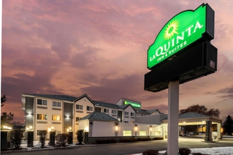 Luar Bangunan 4 La Quinta Inn & Suites by Wyndham Logan