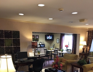 Lobby 2 Baymont by Wyndham Paducah