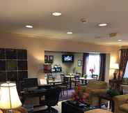 Lobby 5 Baymont by Wyndham Paducah