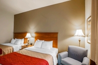Bedroom Quality Inn & Suites Germantown North