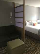 Bedroom 4 Microtel Inn & Suites by Wyndham Florence