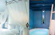 Bilik Tidur 3 Mykonos Blu Grecotel Boutique Resort