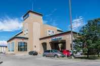 Exterior Comfort Inn & Suites Airport South