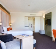 Bilik Tidur 3 Mercure Gold Coast Resort