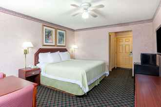 Kamar Tidur 4 Days Inn by Wyndham Holladay