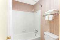 In-room Bathroom Days Inn by Wyndham Holladay